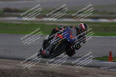 media/Nov-30-2025-TrackDaz (Sun) [[d8b22663df]]/B Group/Session 2 (Sunset)/